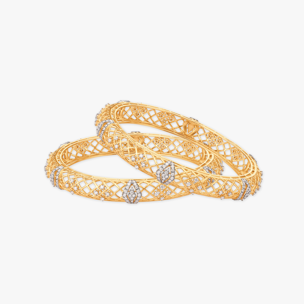 

Lattice Lace Diamond Bangles