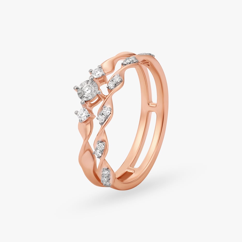 

Twists and Turns Finger Ring