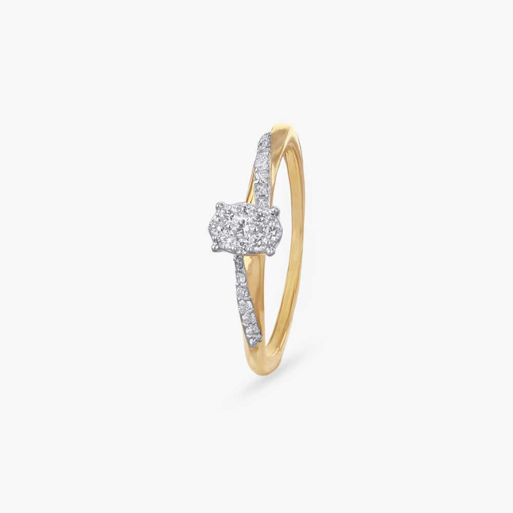 Oval Cluster Diamond Ring