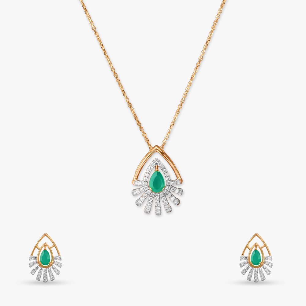

Ethereal Rays Diamond Pendant with Chain and Earrings Set