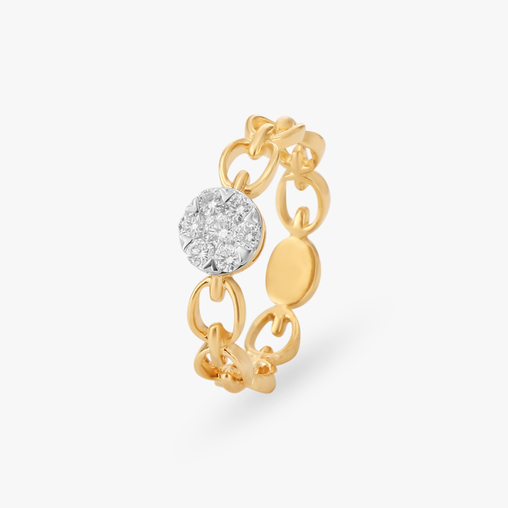 Sovereign Halo Diamond Finger Ring