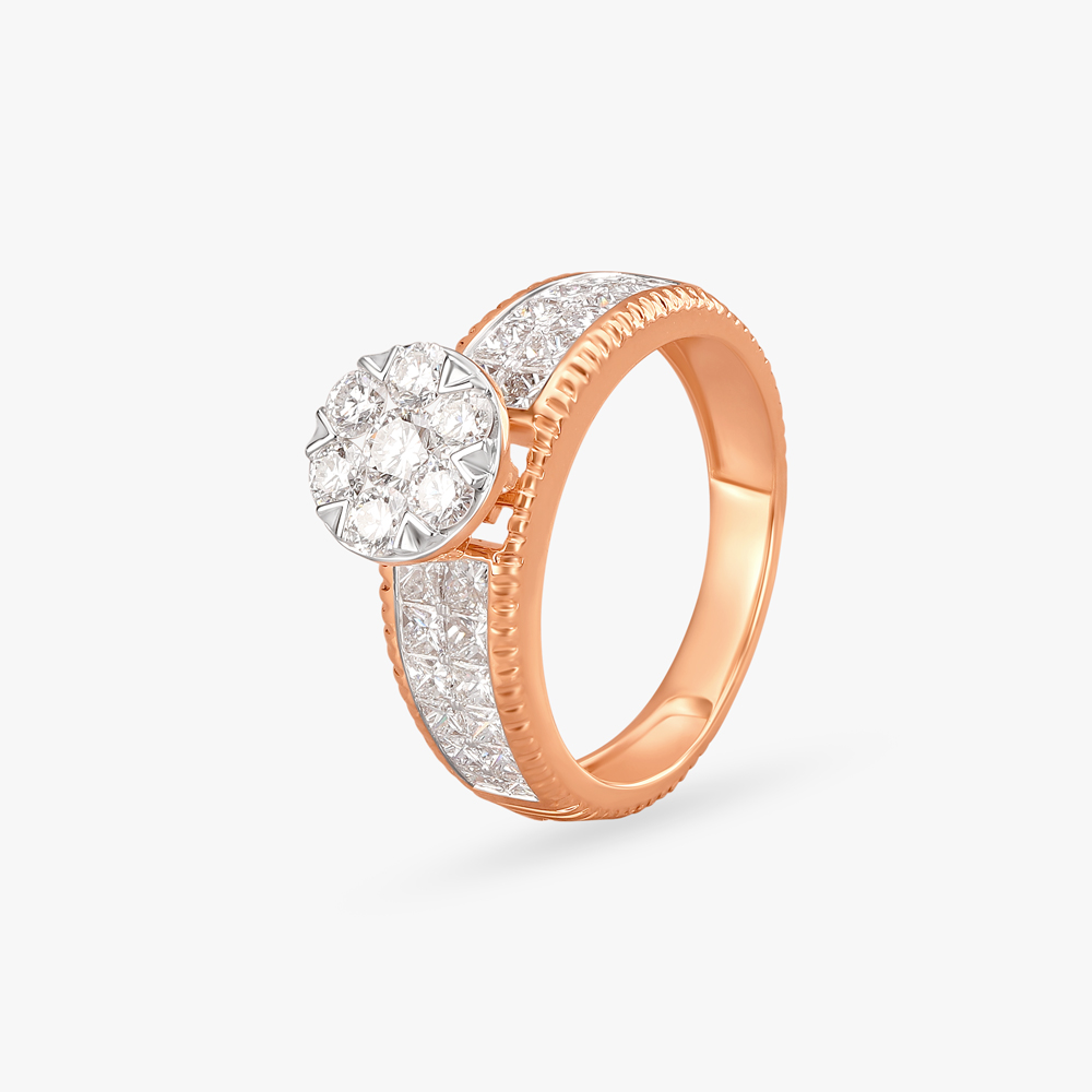 

Majestic Crown Diamond Finger Ring