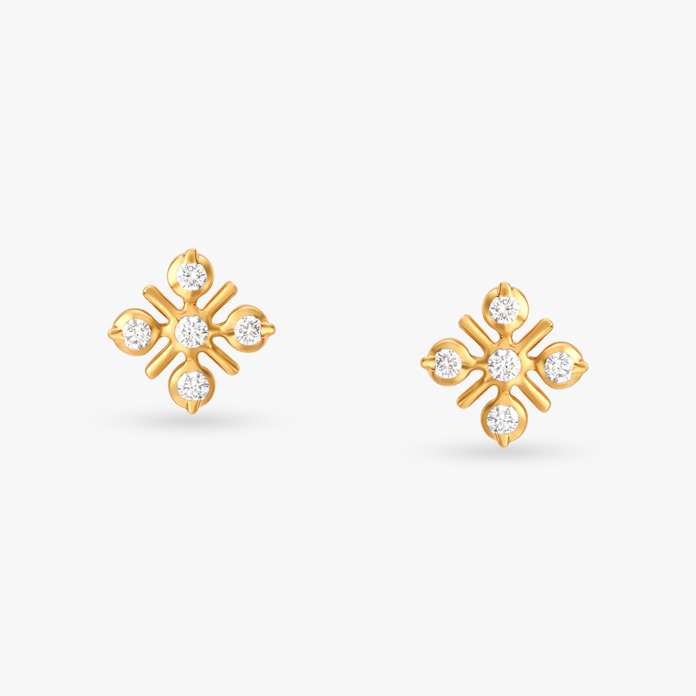 Enchanting Glamour Diamond Stud Earrings