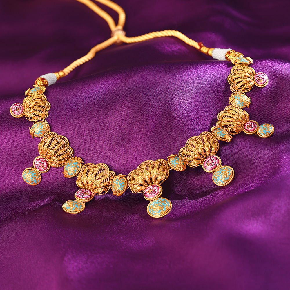 Grandeur Gleam Gold Necklace Set