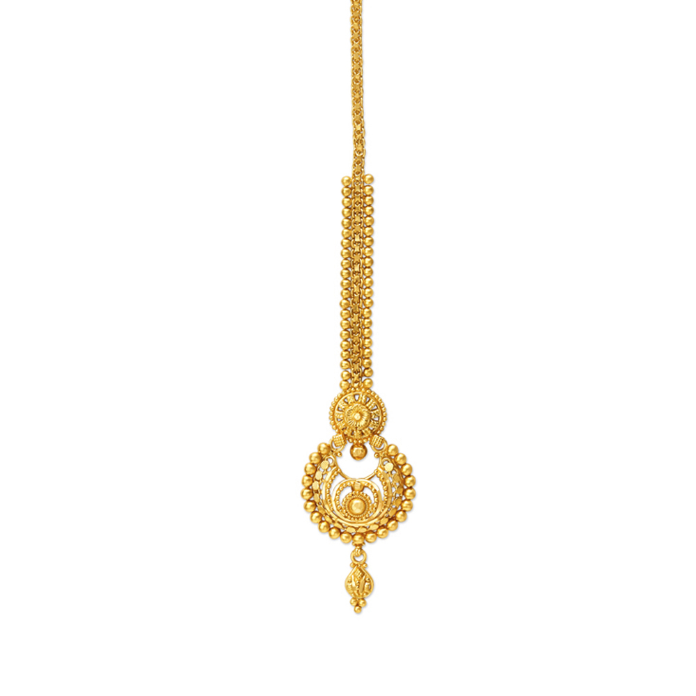 

Hypnotic Gold Maang Tikka for the Bengali Bride