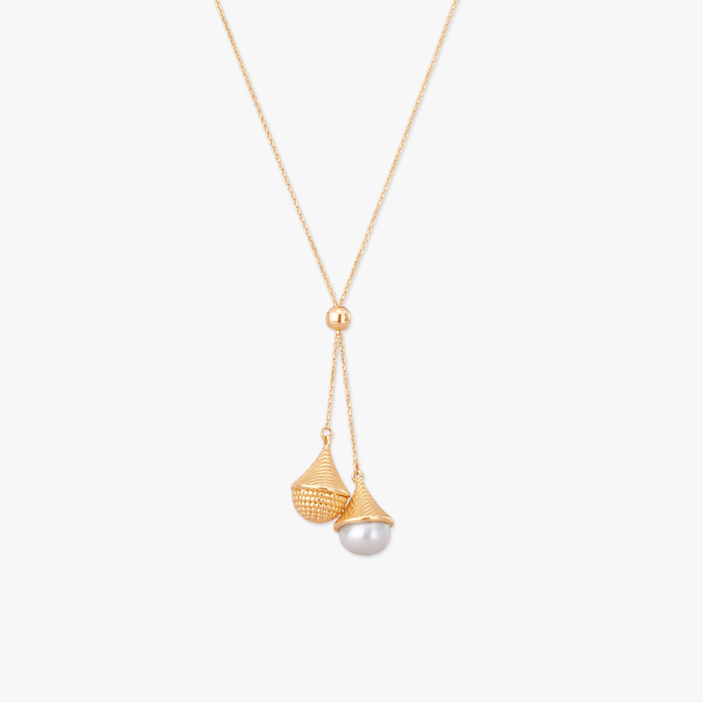 Sculpted Swing Gold Pendant with Chain