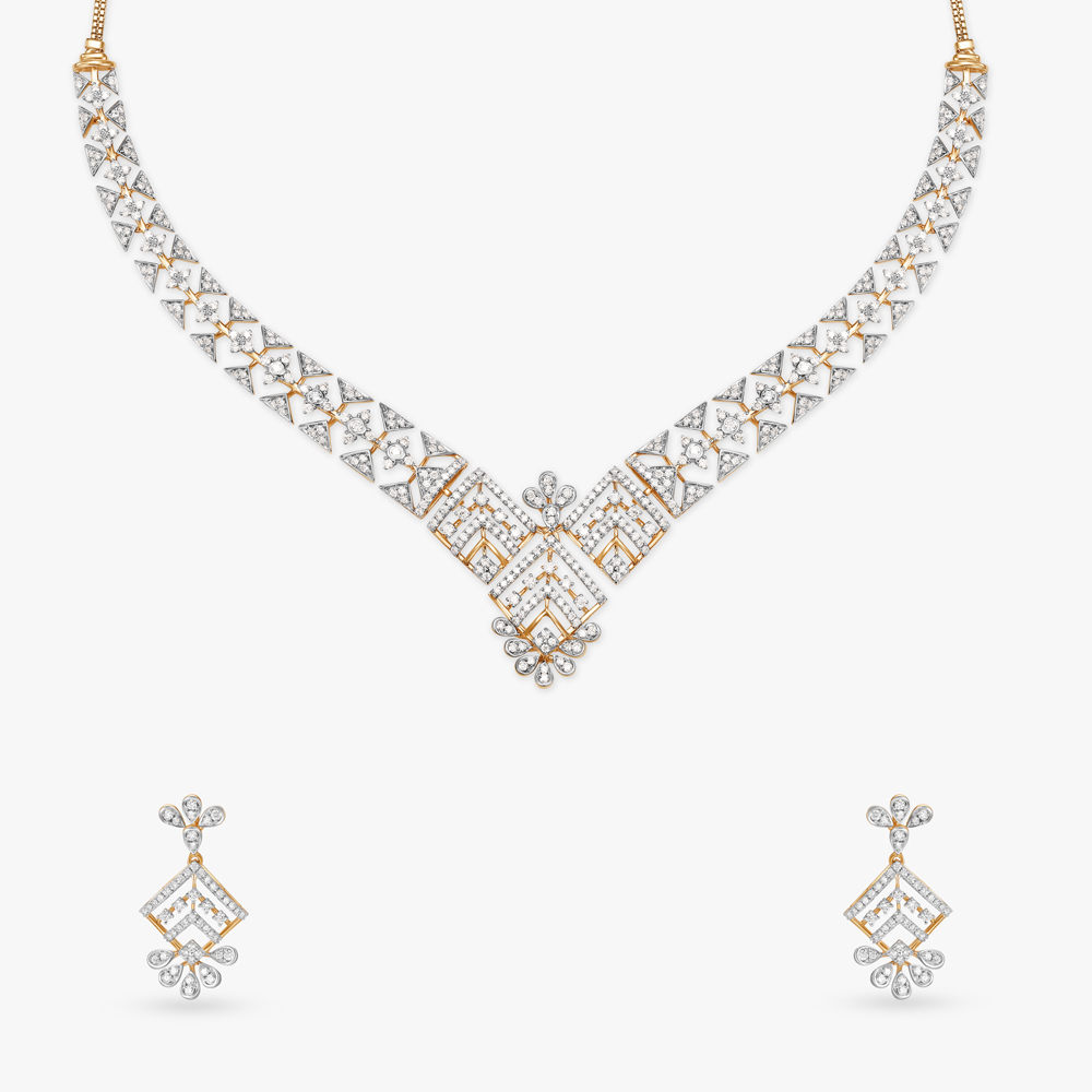 Magnificent Splendour Natural diamond Necklace Set