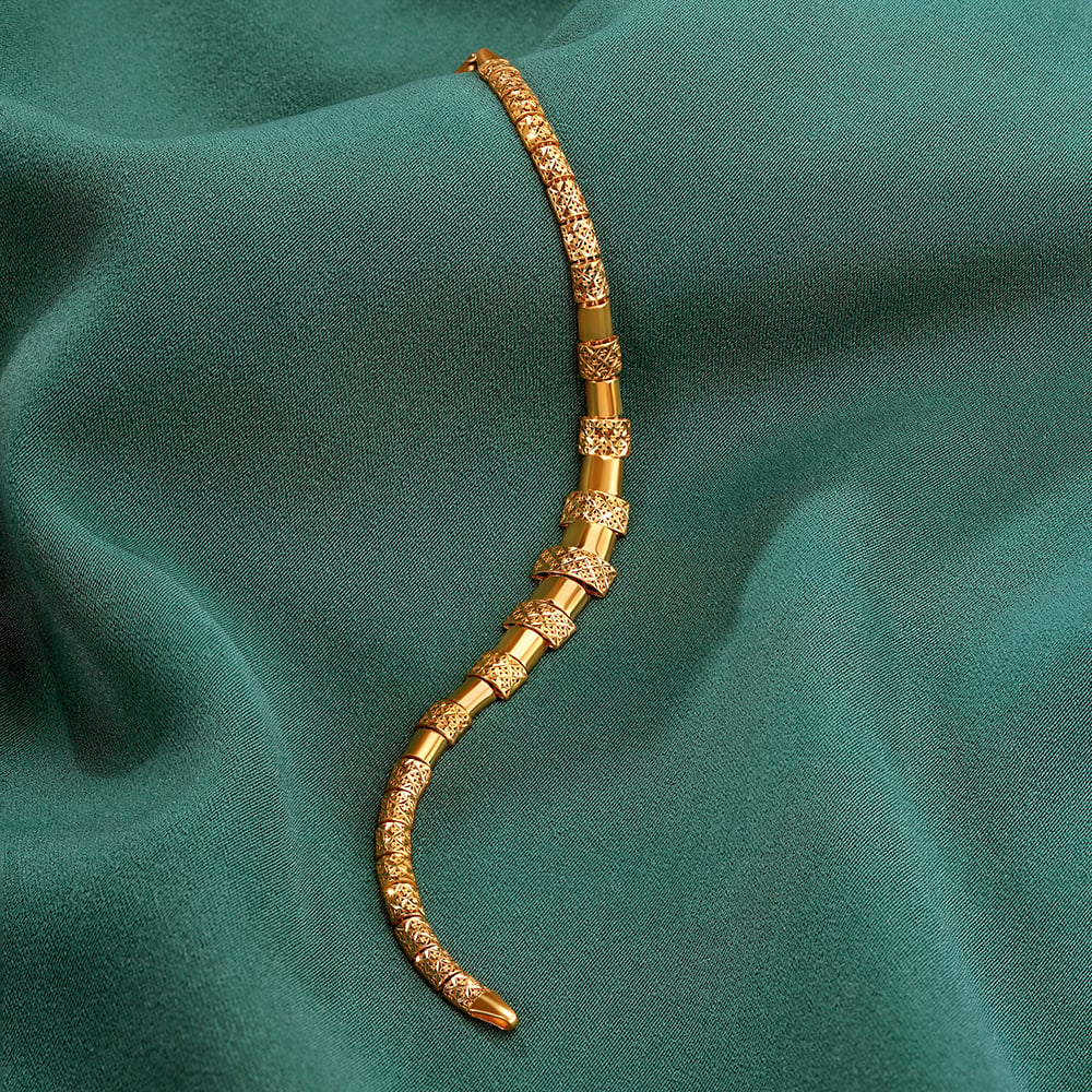 Traditional Gleam Bracelet