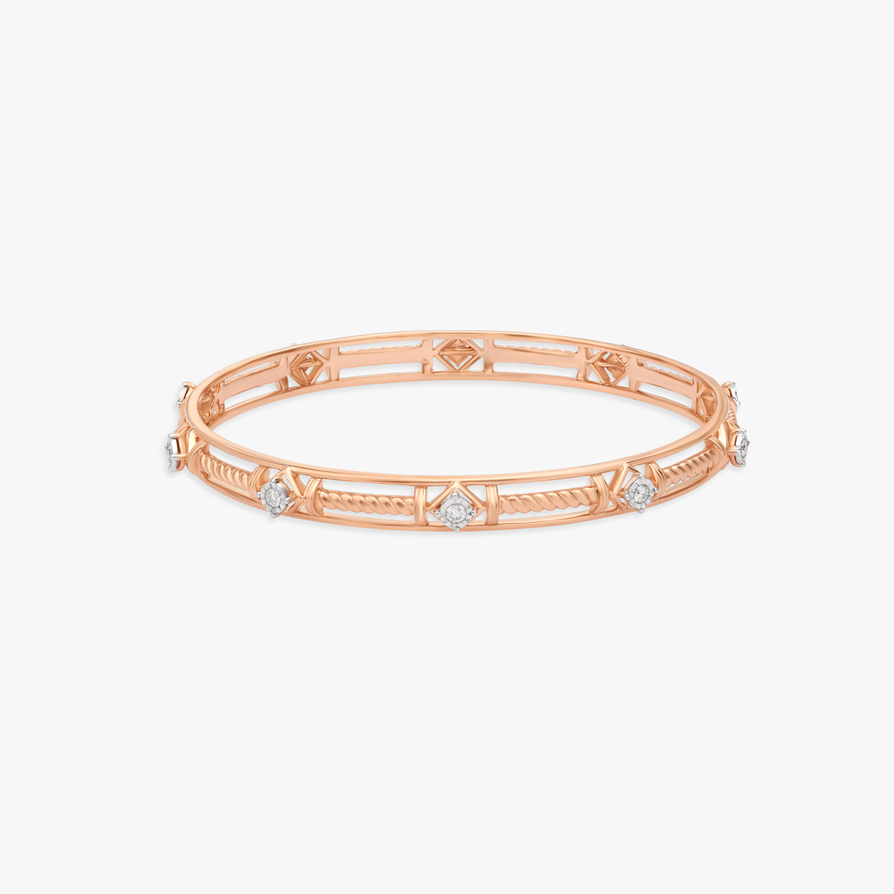 Luxurious Chic Diamond Bangle
