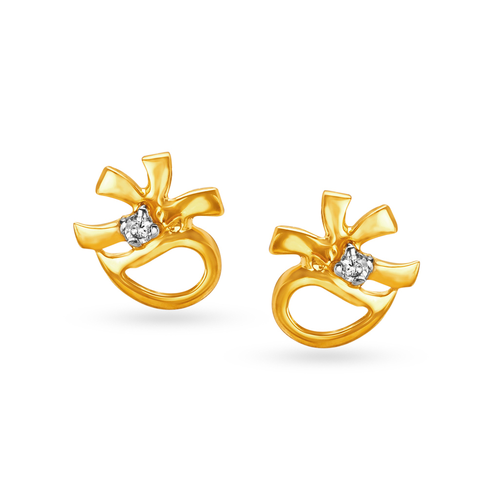 Charming Floral Diamond Stud Earrings