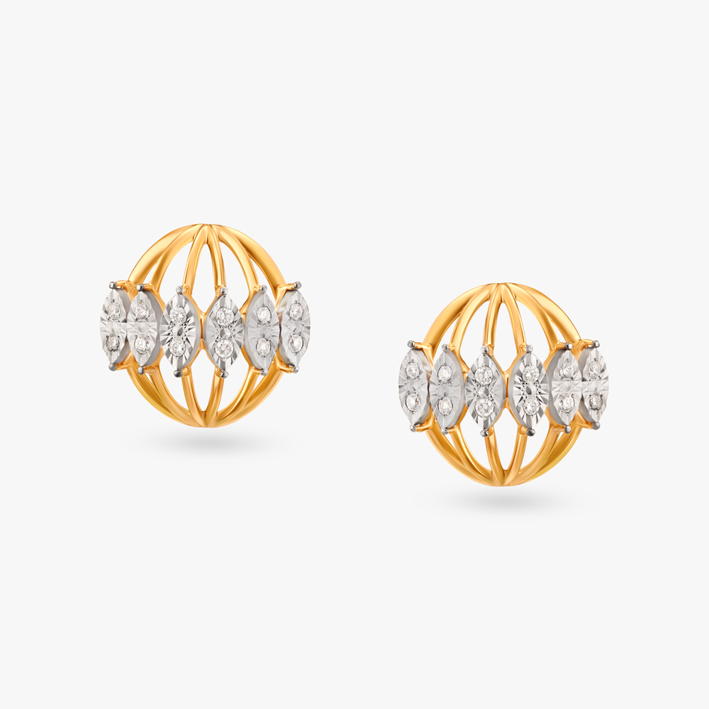 Effortless Glamour Diamond Stud Earrings